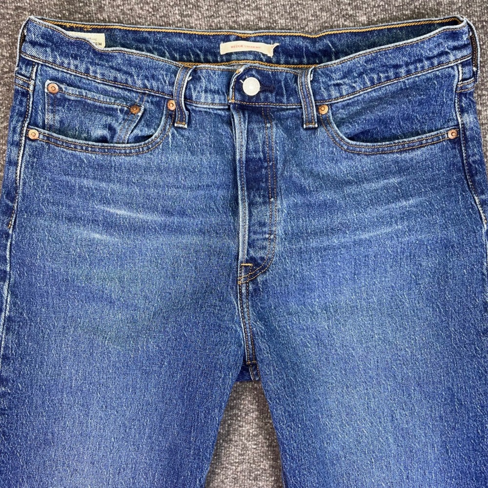 Levis Premium Jeans Womens 34x25 Blue Wedgie Straight High Rise Button Fly Denim - Picture 7 of 16